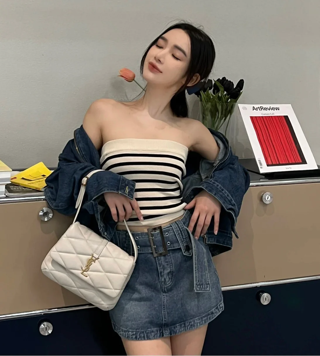 Стеганая сумка через плечо YSL - белая