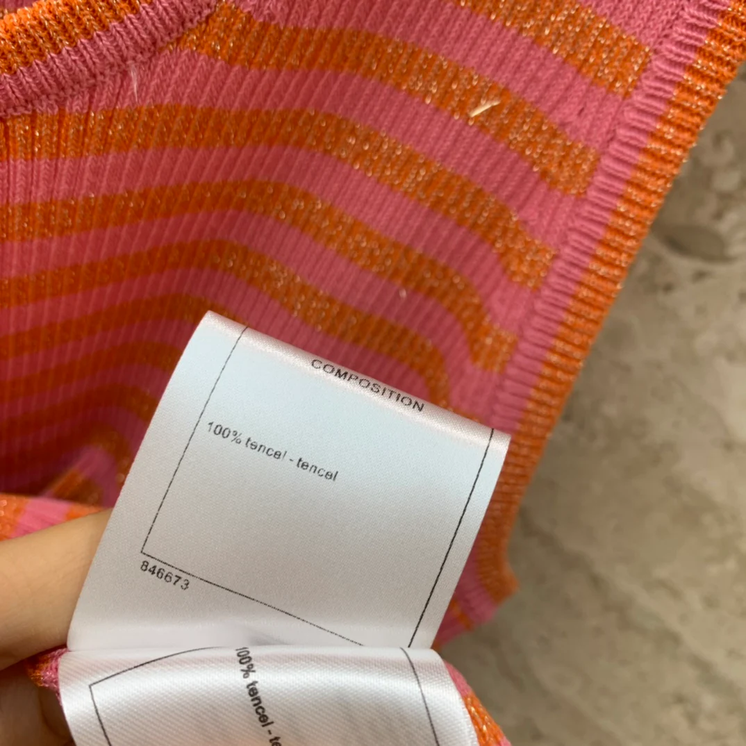 Chanel-2403 - Роскошный и красивый вязаный жилет