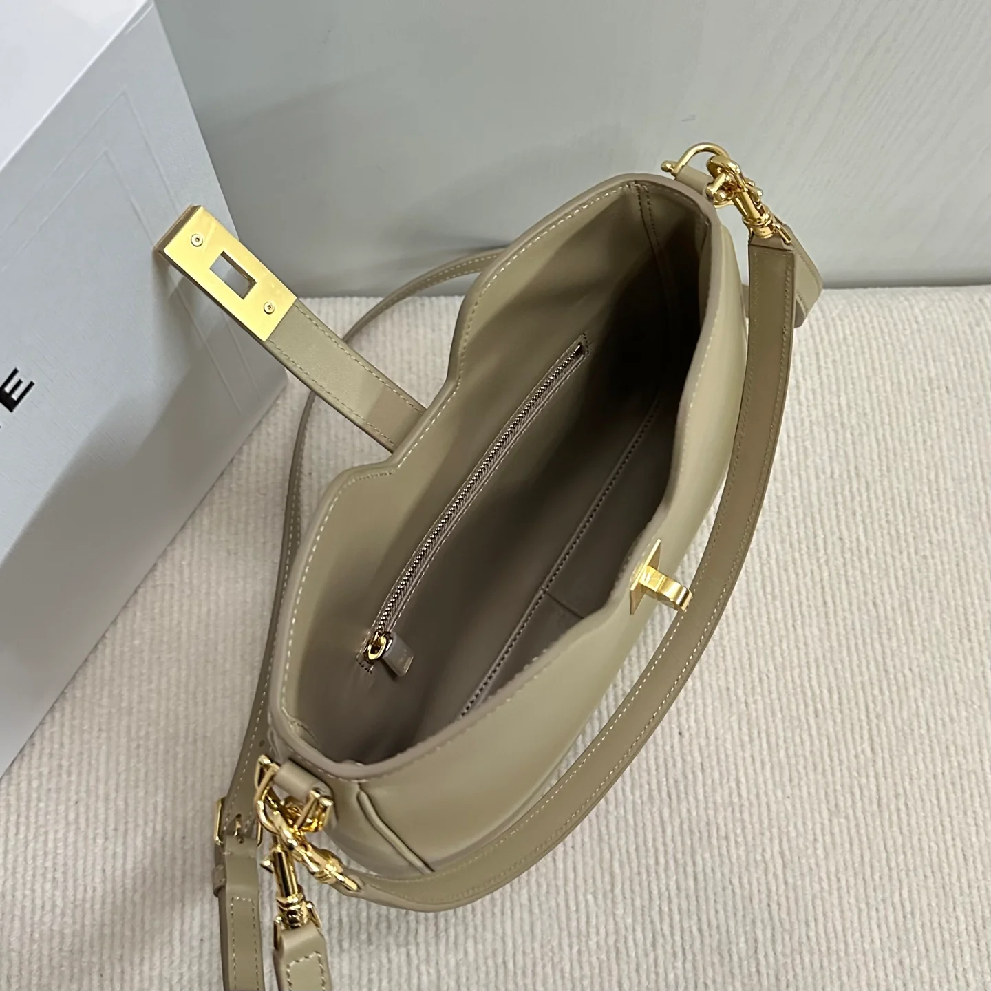 Celine Camille 16 Soft Small Nude Apricot