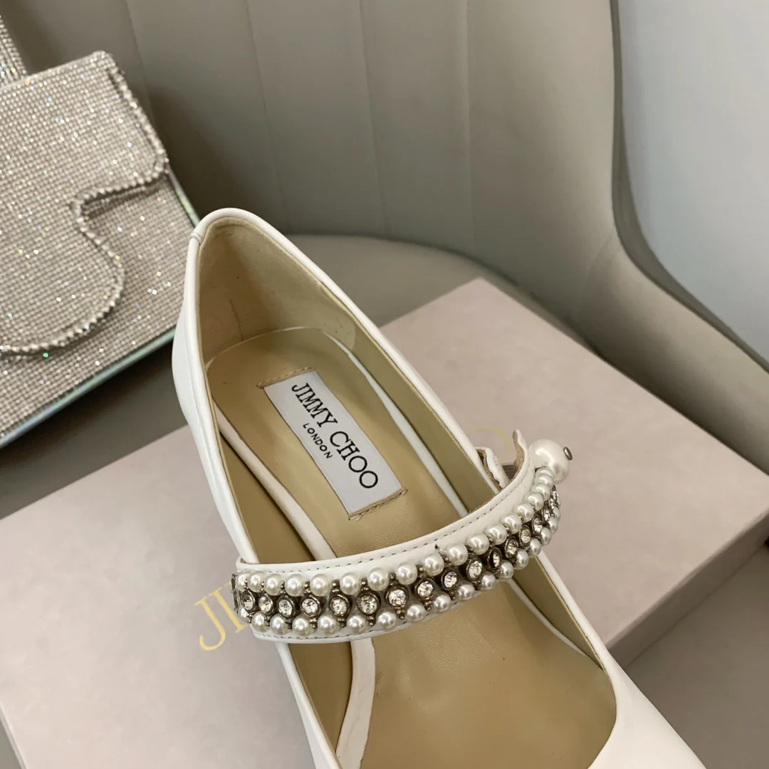 Туфли на высоком каблуке Jimmy с квадратным носком и пряжкой из жемчужной цепочки - 1