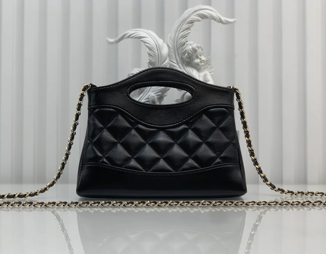 Мини-сумочка Chanel 24c31 из овечьей кожи - черная - 1