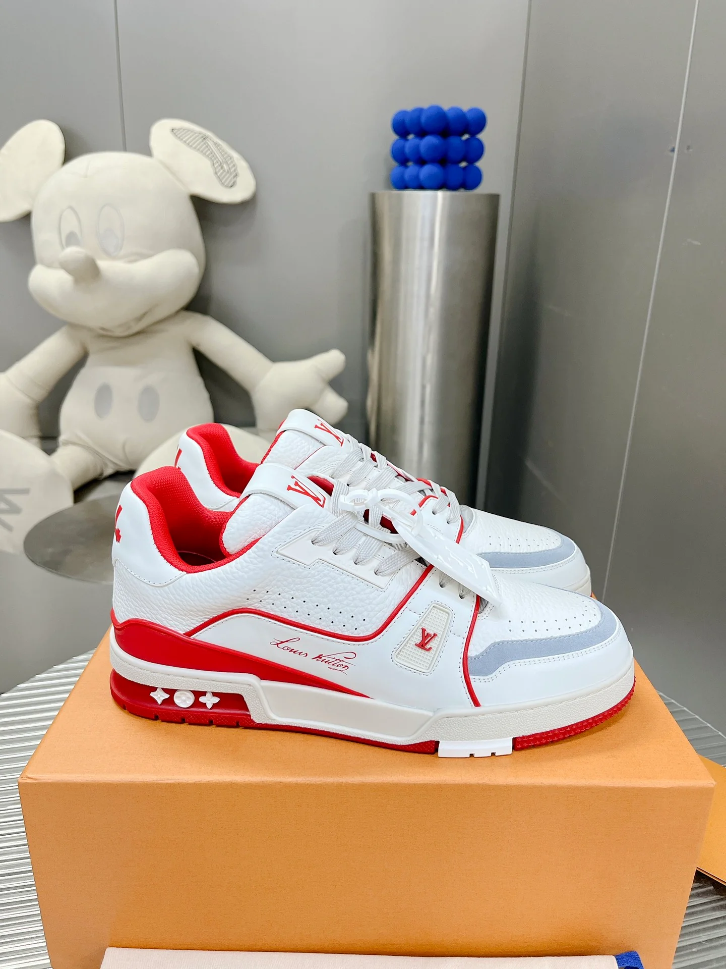 Кроссовки LV Trainer - обувь для скейтбординга - бело-красные - унисекс