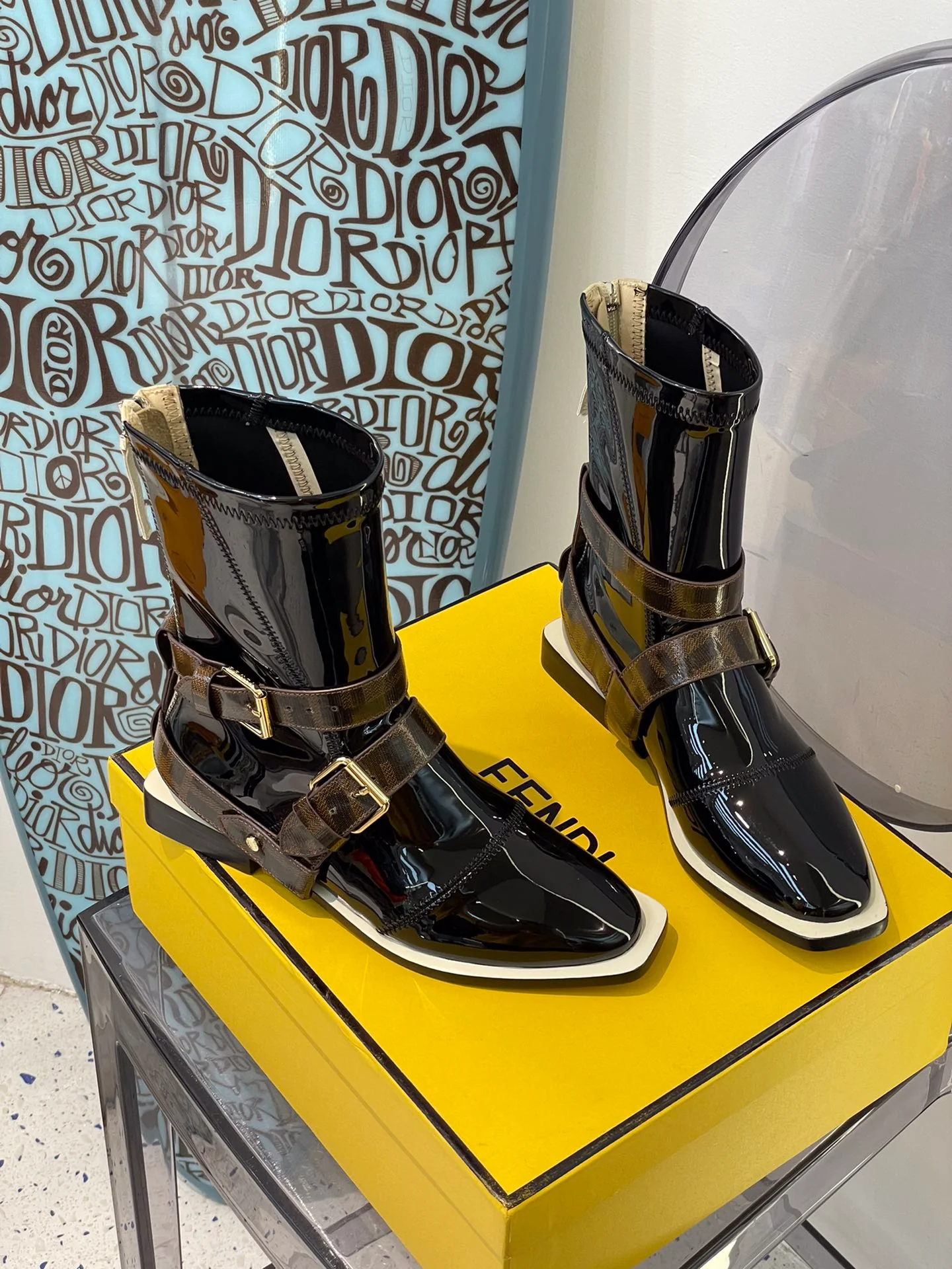 Fendi - Стильные - Британский стиль - Модные ботинки