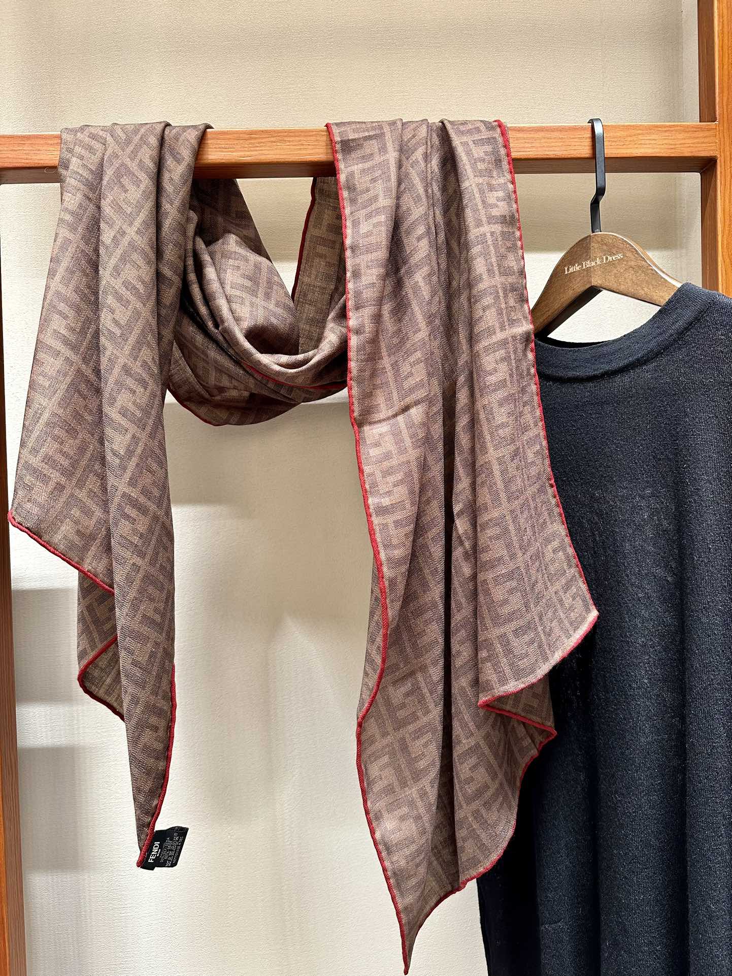 Классический платок Fendi 2024 с монограммой - 75-185