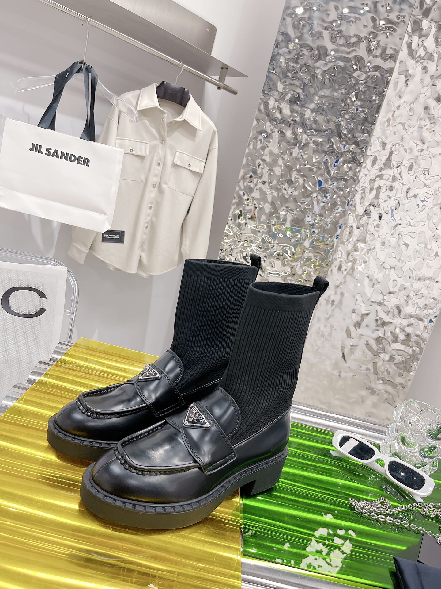 Prada - Новинки сезона осень/зима 2021 - Ботинки-носки