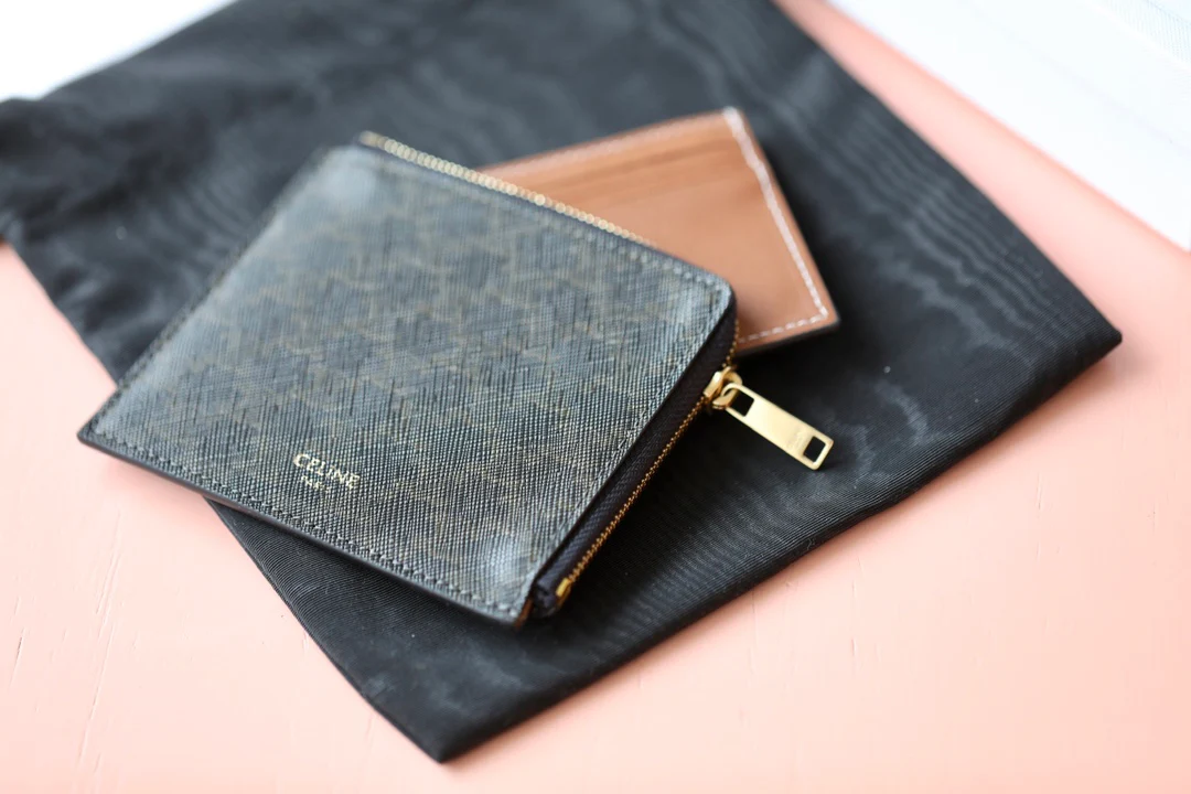 Сумки Celine-Triomphe на молнии из синтетической кожи и овчины