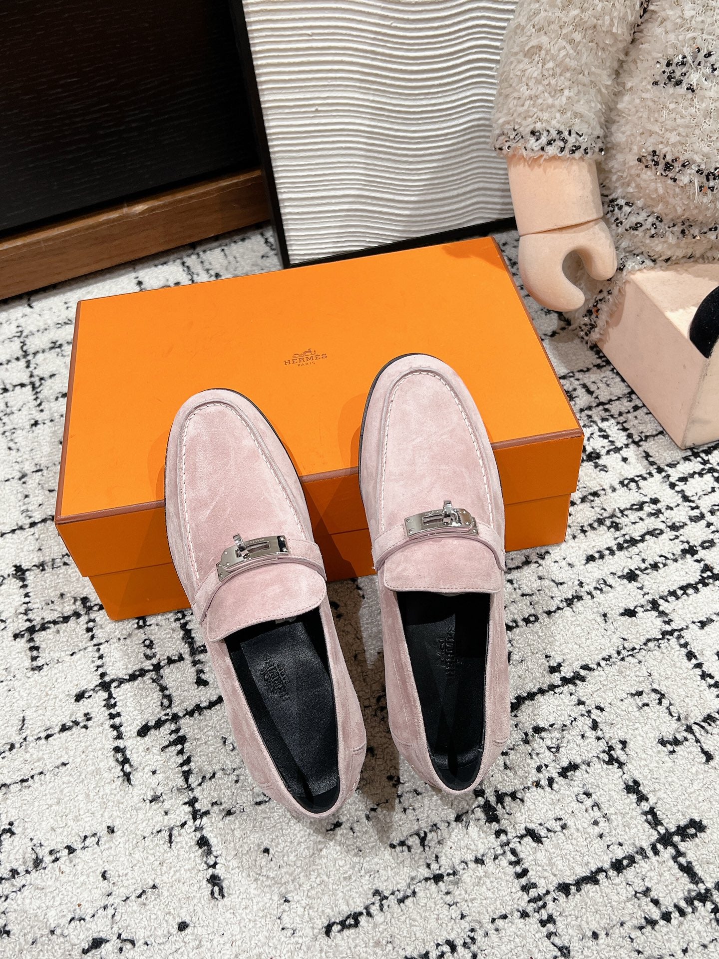 Лоферы Hermes Kelly Buckle 2024 — розовые