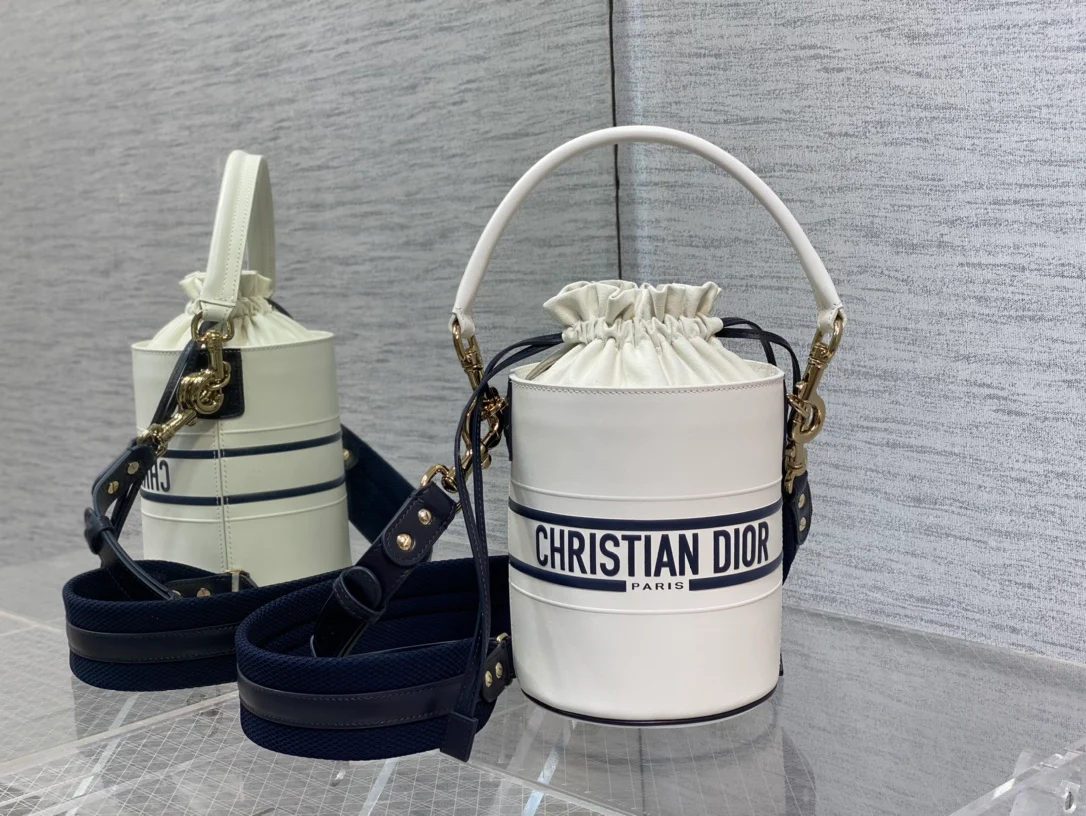 Мини-сумочка-ведро Dior Vibe - белая