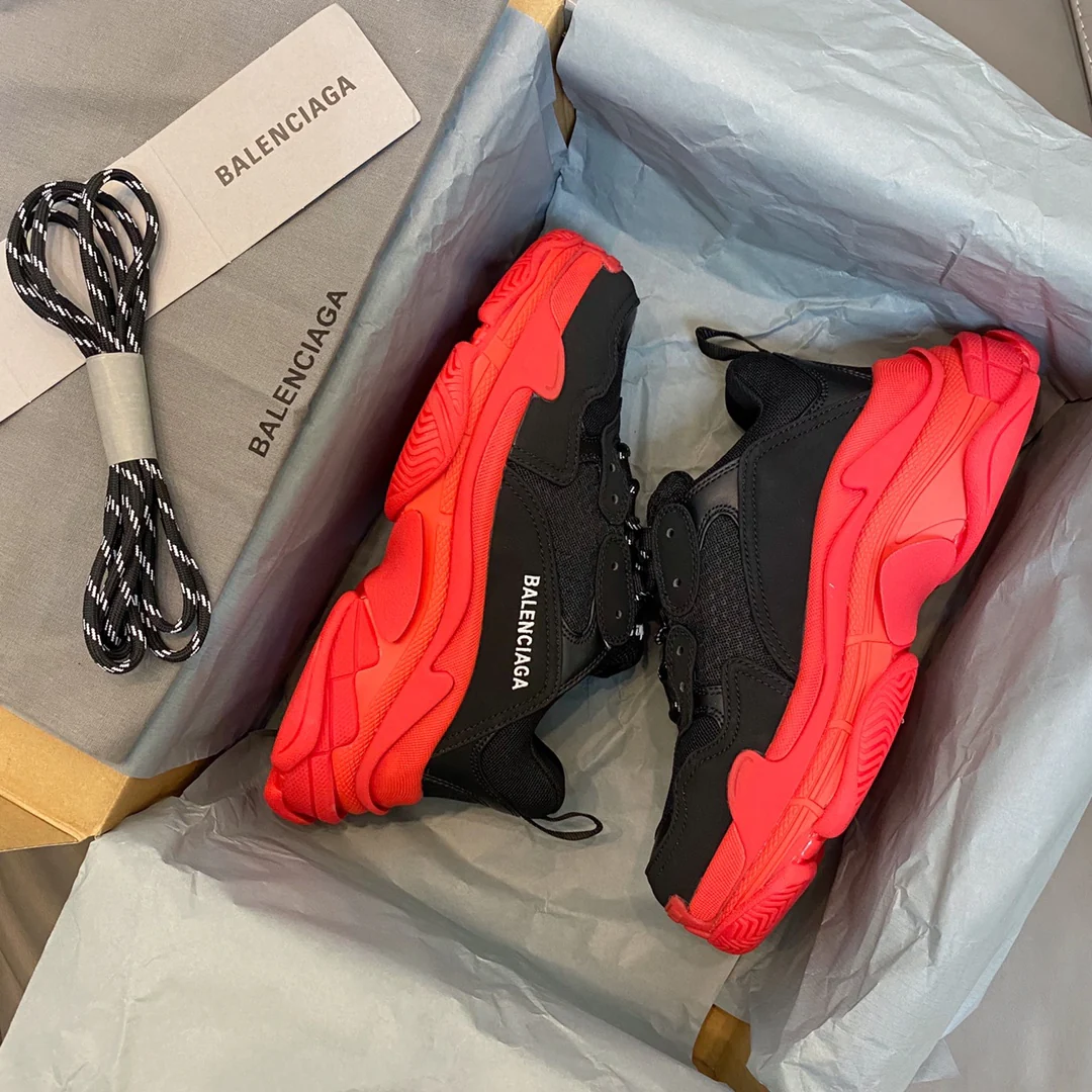 Кроссовки Balenciaga Triple - 1