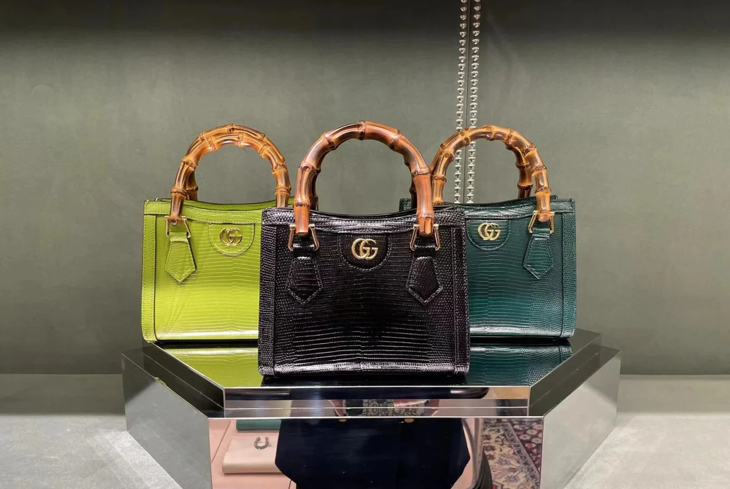 Сумка Gucci из бамбука - Мини-размер - 20x16x10 см