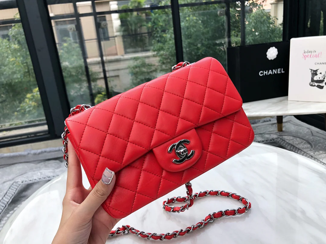 Сумка Chanel CF весна/лето 2019 - овечья кожа - 20 см