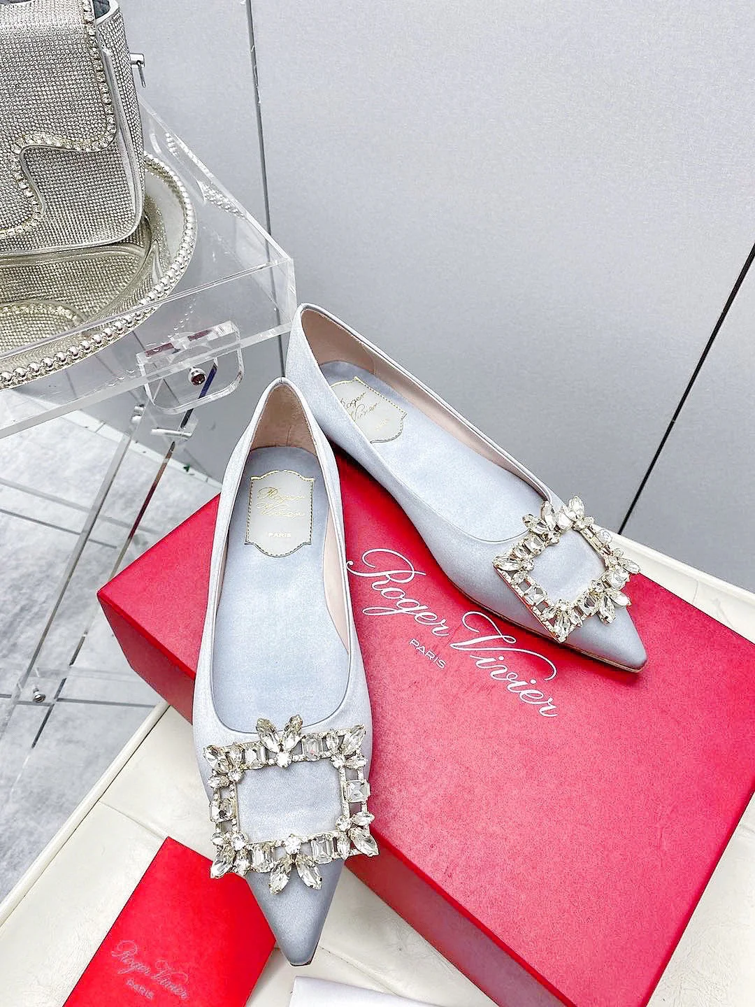Обувь RV Shoes - Новинка ранней весны 2023 года - Балетки с пряжкой в ??виде снежинки - Серебристые