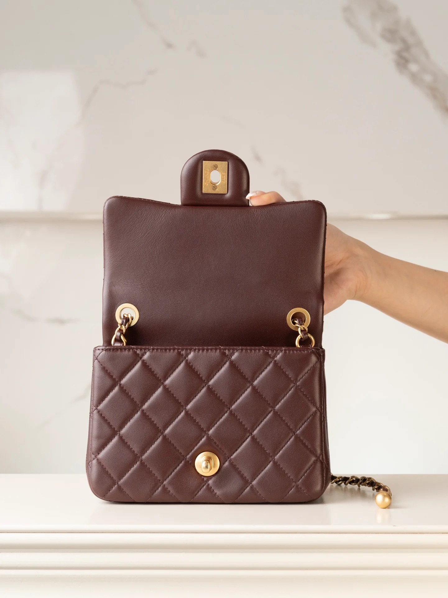 Chanel 24k CF Gold Ball Square Fat Man - Reddish Brown