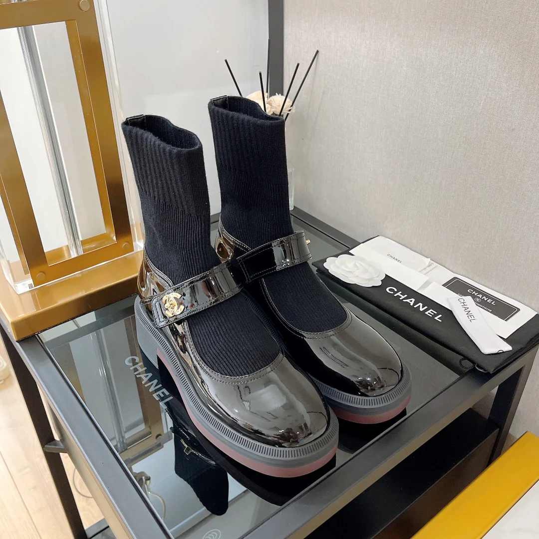 Ботильоны Chanel 22ss Mary Jane с металлической пряжкой и логотипом - Размеры 35-39-40 (изготовлены на заказ)