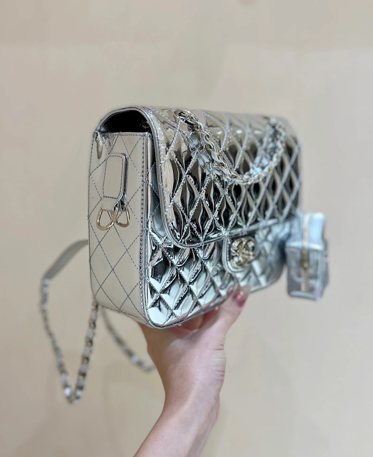 Рюкзак Chanel Early Spring Collection 24c - серебристый