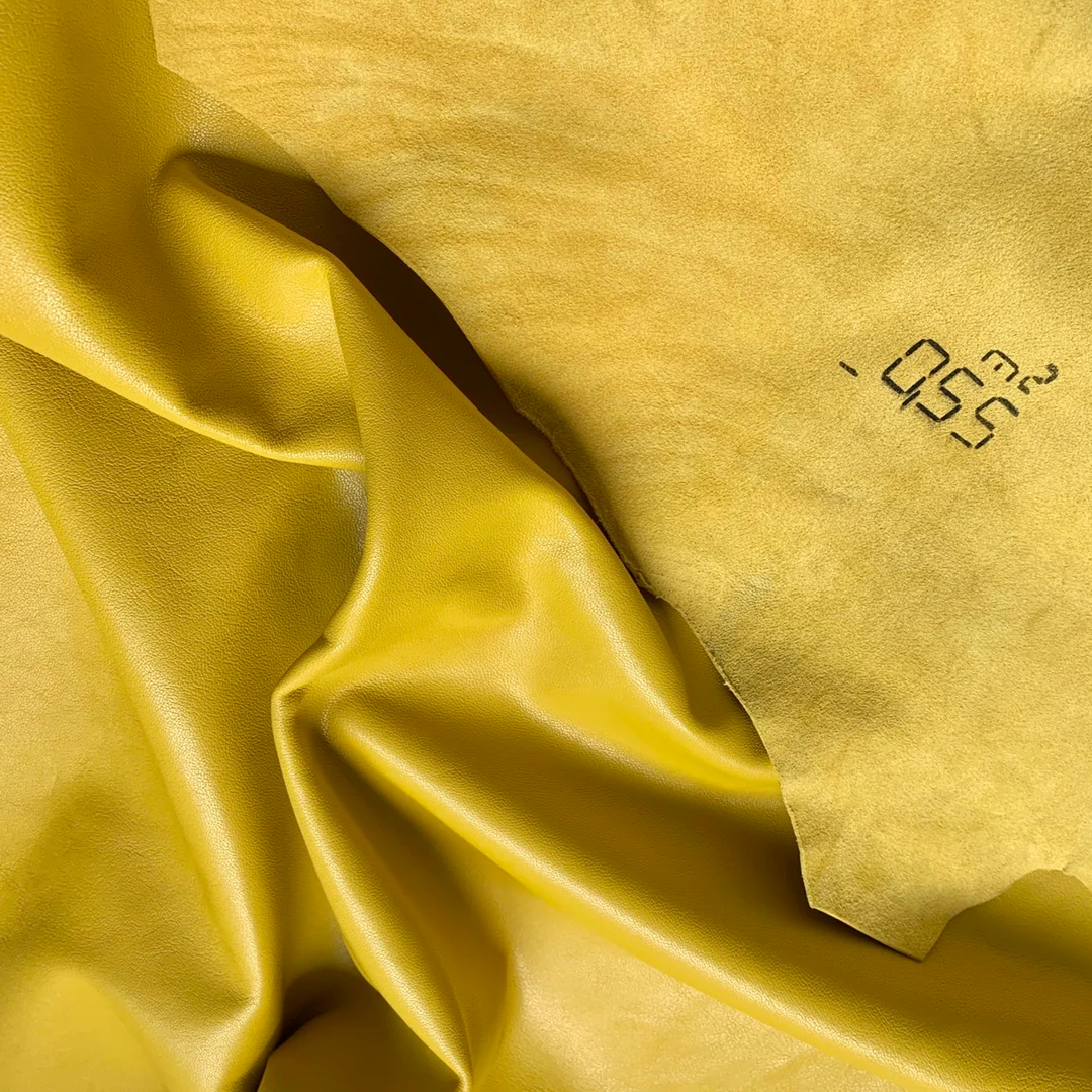 Сумка Chanel 19 - маленькая, желтая