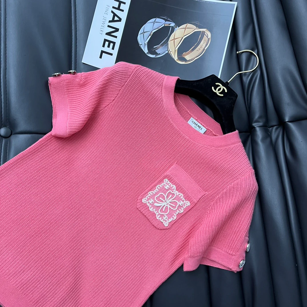 Свитер Chanel 2403 с карманом в виде четырехлистного клевера - розовый