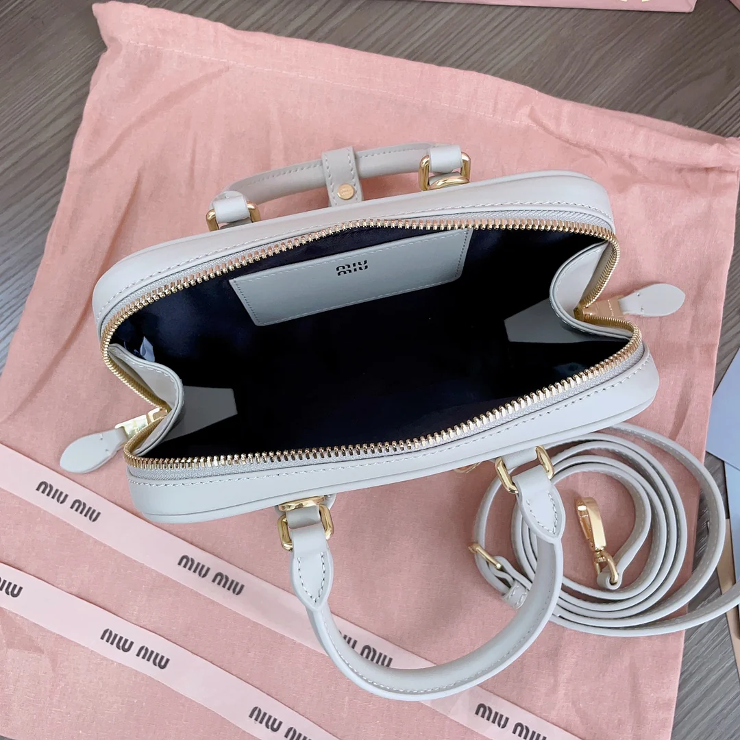 Miu Miu-5bb123-too-pretty-bowling handbag-small-white