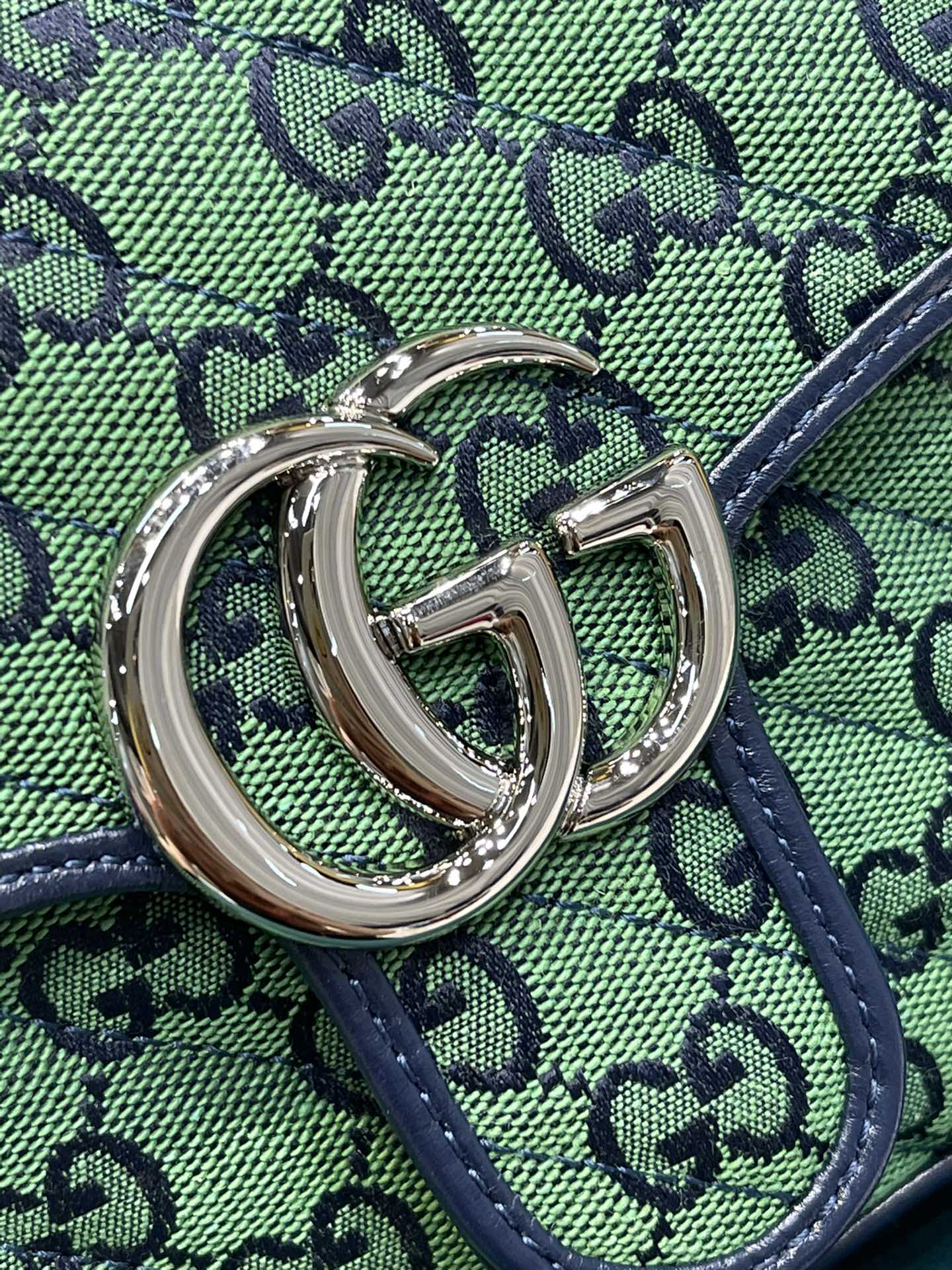 Сумка-тоут Gucci из серии Marmont - 21-15-5-8 см-2