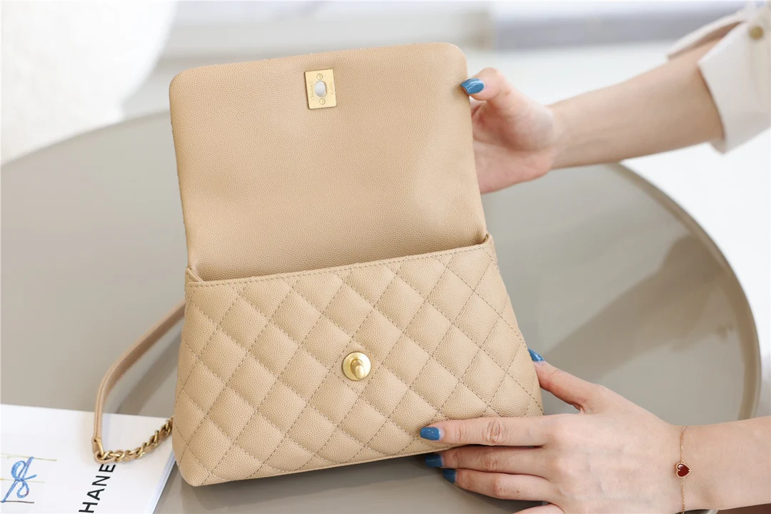 Chanel 2021 Coco Handle Apricot Lizard Pattern Handle Small