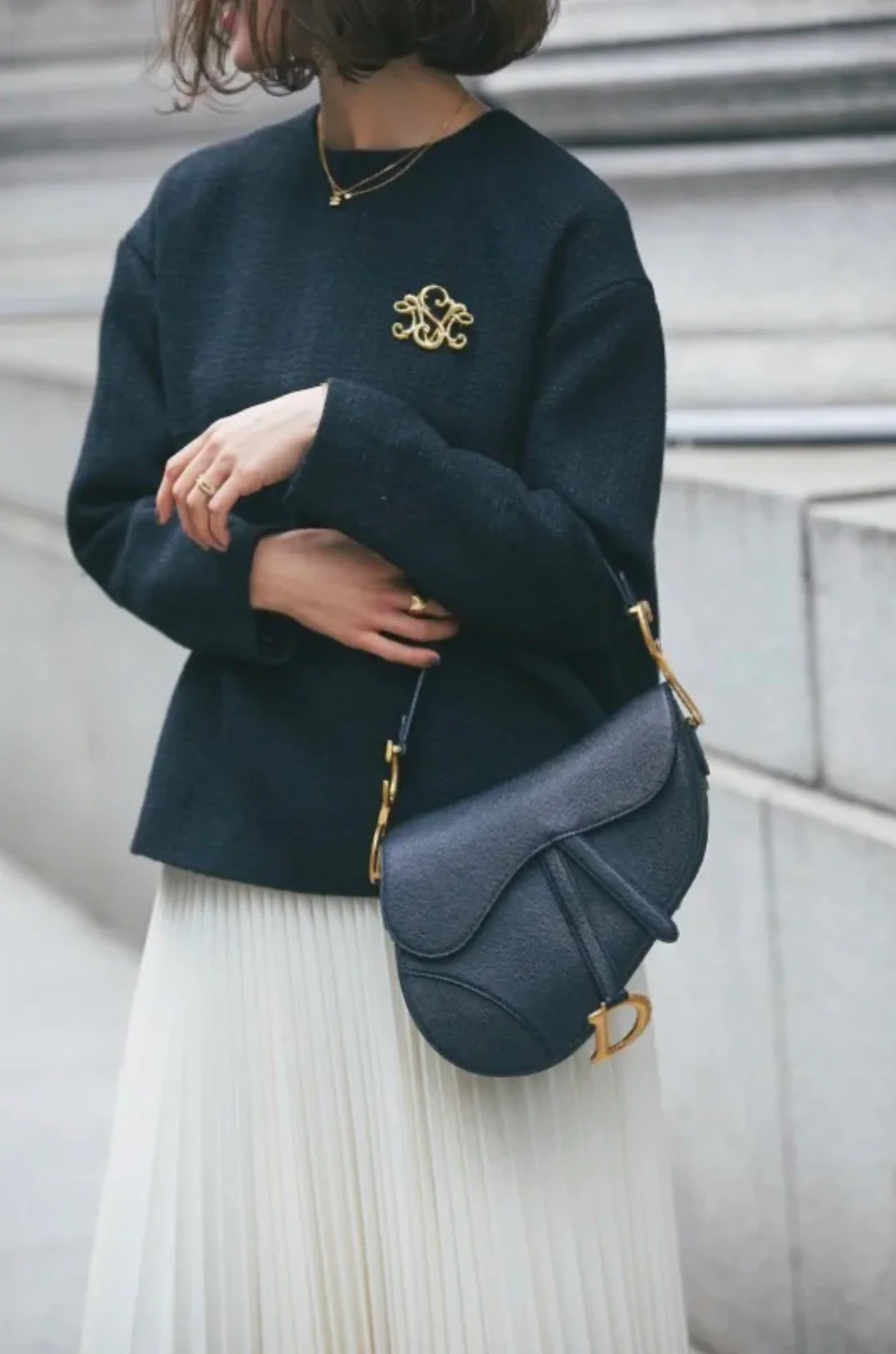 Сумка Dior Saddle Bag - Большая - Черная с золотой пряжкой