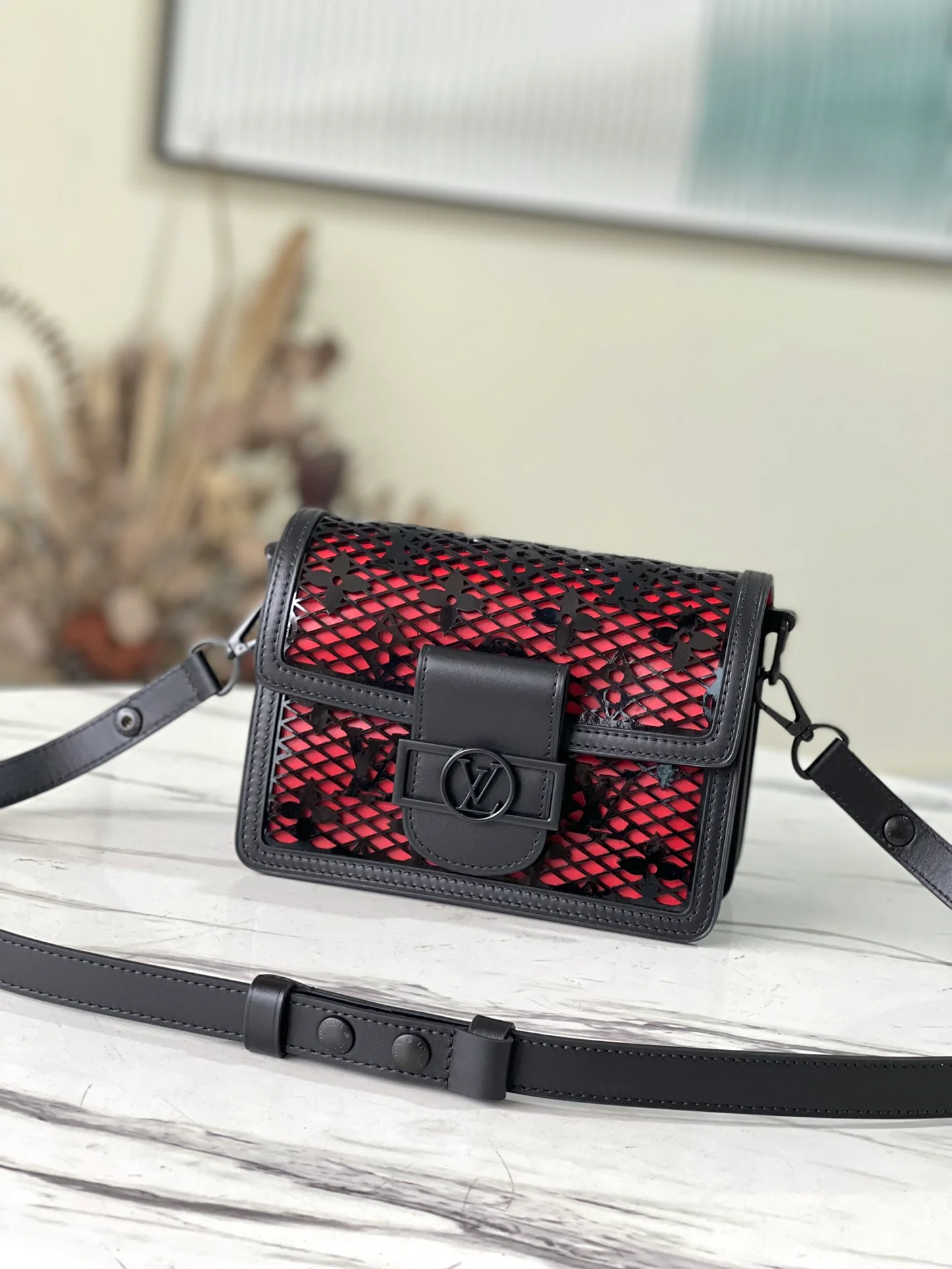 m20595-LV-2022-Весенне-летняя коллекция-dauphine-Мини-сумочка