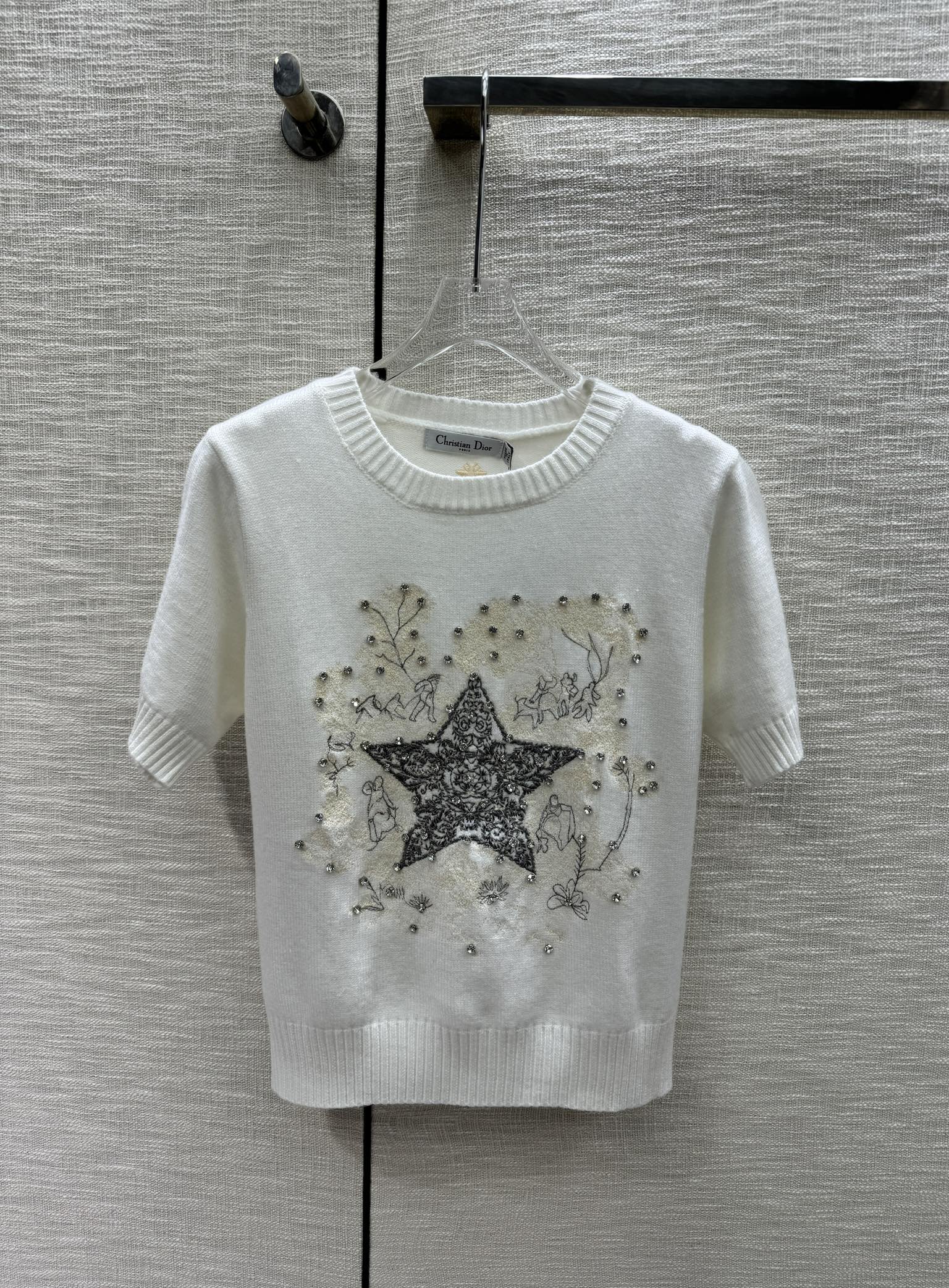 Dior - 2403-24 Новейшая модель ранней весны, вязаный свитер с коротким рукавом 