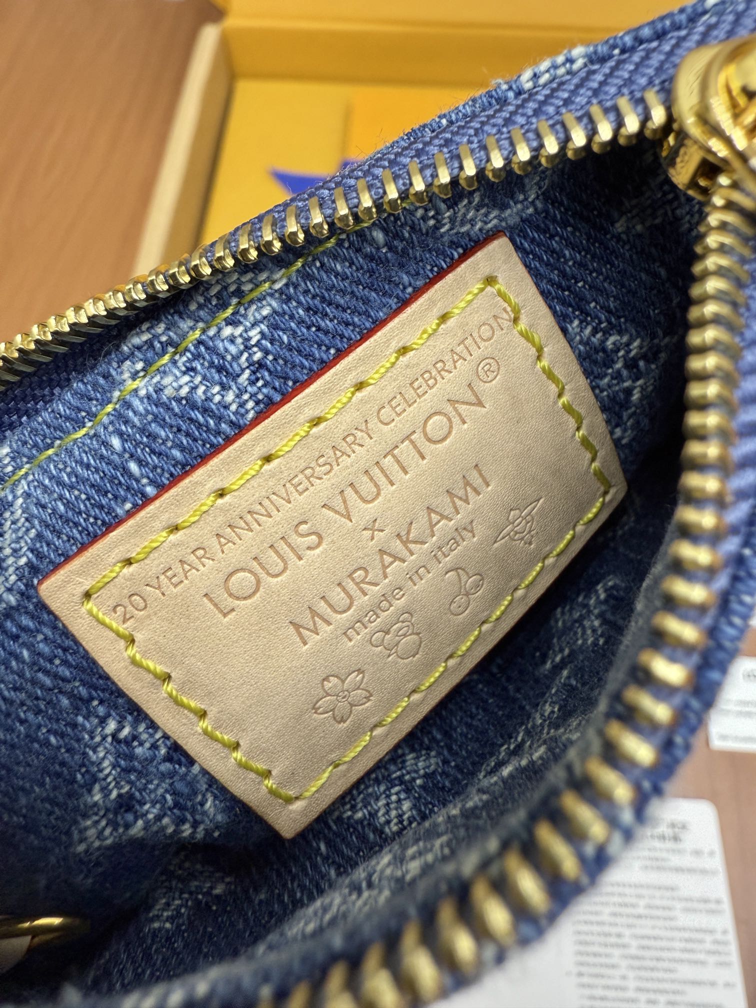 Кошелек LV-m14938 из цельной стали