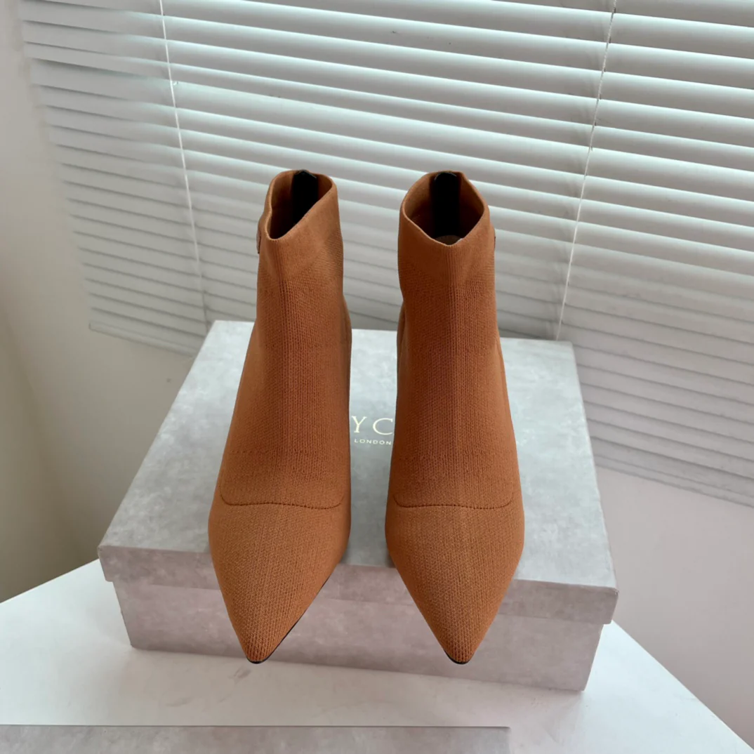 Ботильоны на низком каблуке Jimmy - 2 шт.