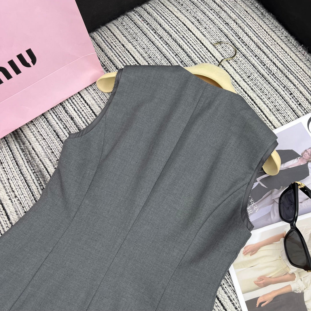 Miu Miu - 2404 - Новое платье-жилет из искусственной ткани, имитирующее жилет - Серый