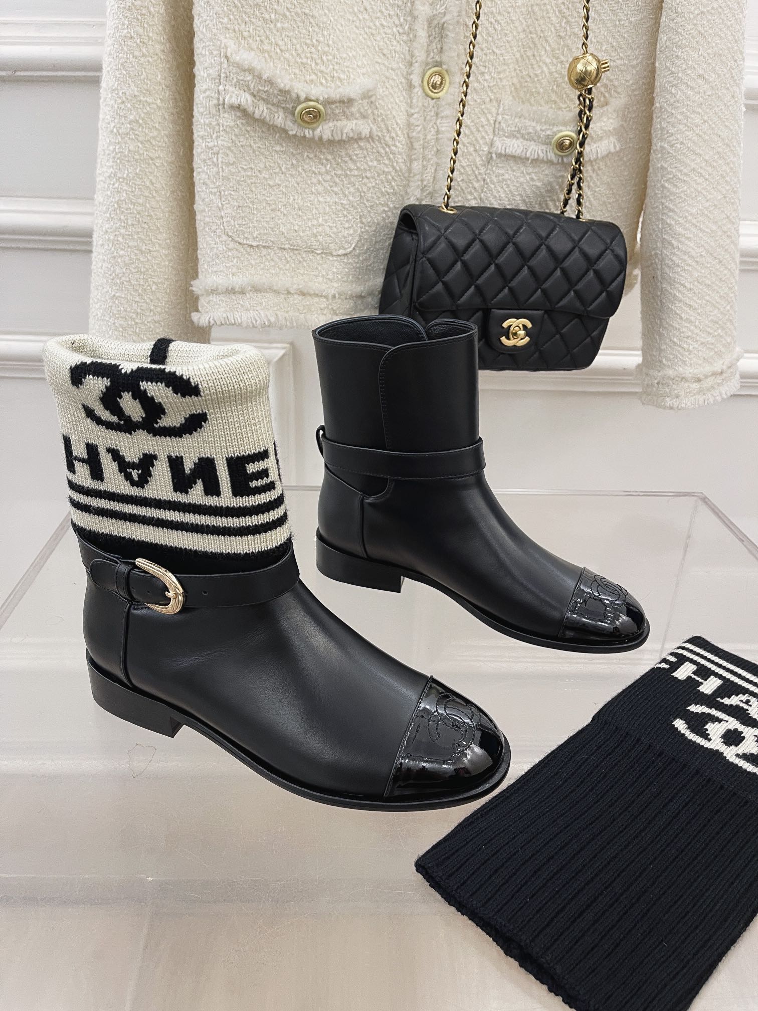 Новинка сезона осень/зима 2022 от Chanel - Ботильоны-носки - Черные - 6-5 см