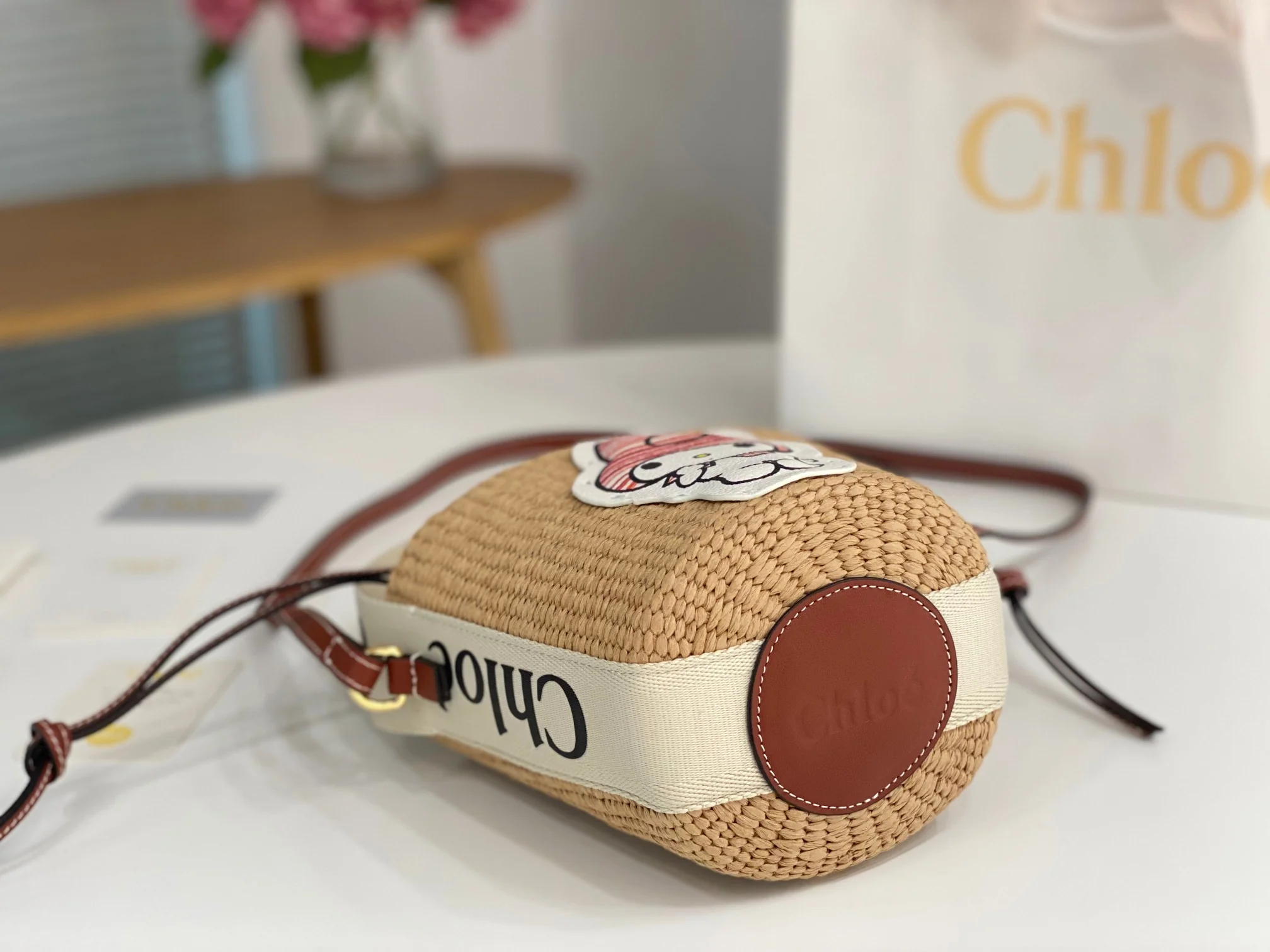 Новинка сезона весна/лето 2023 от Chloe - Маленькая деревянная корзинка - Коллекция My Melody.