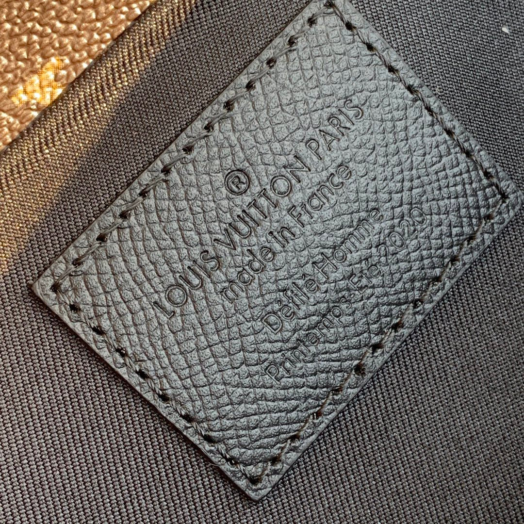 lv-m30583-pochette-voyage-steamer клатч-черный