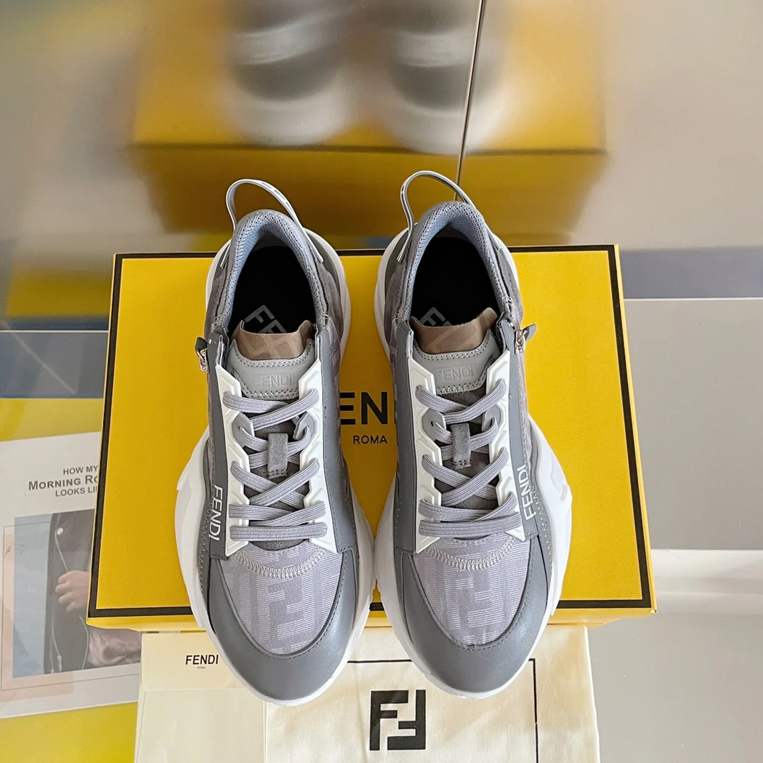 Fendi - Повседневные кроссовки - Светло-серые