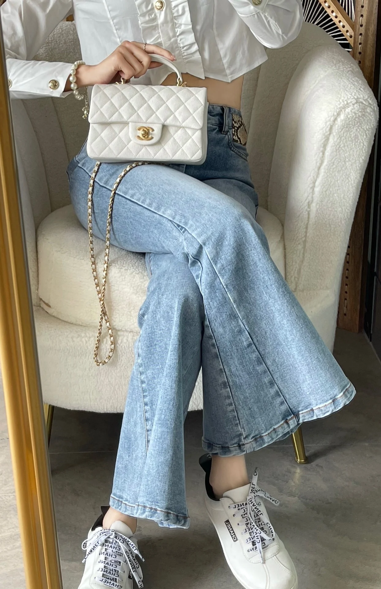 Новинка сезона весна/лето 2023 от Chanel - Кожа, текстура 