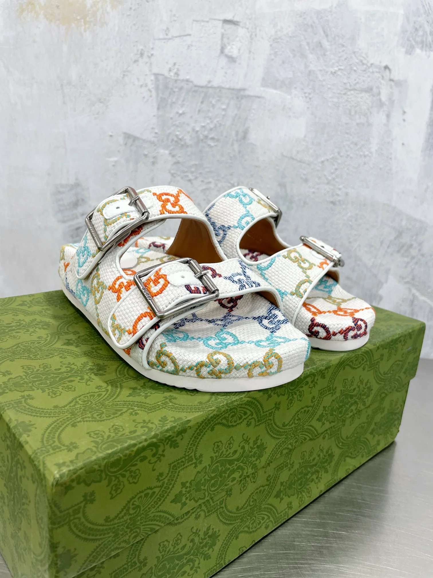 Биркенштоки Gucci