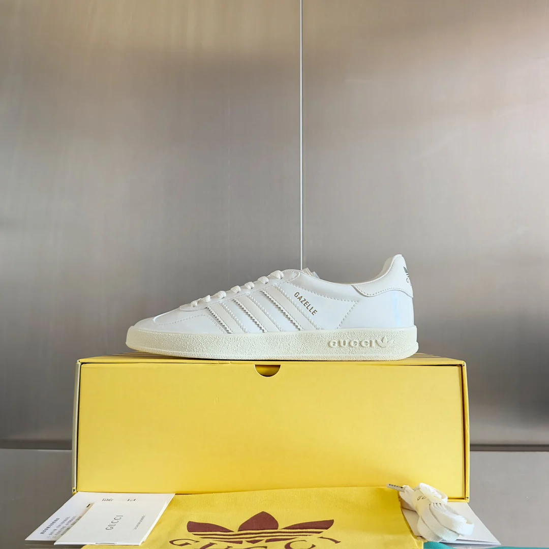 Скейтбордические кроссовки Gucci 2024 - белые