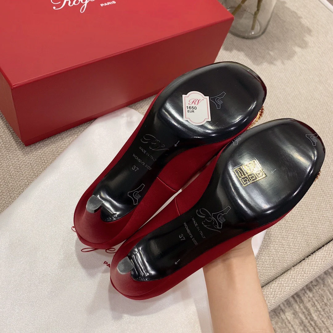 Туфли на банановом каблуке RV-7-5 см - Шелковая пряжка со стразами - Красные