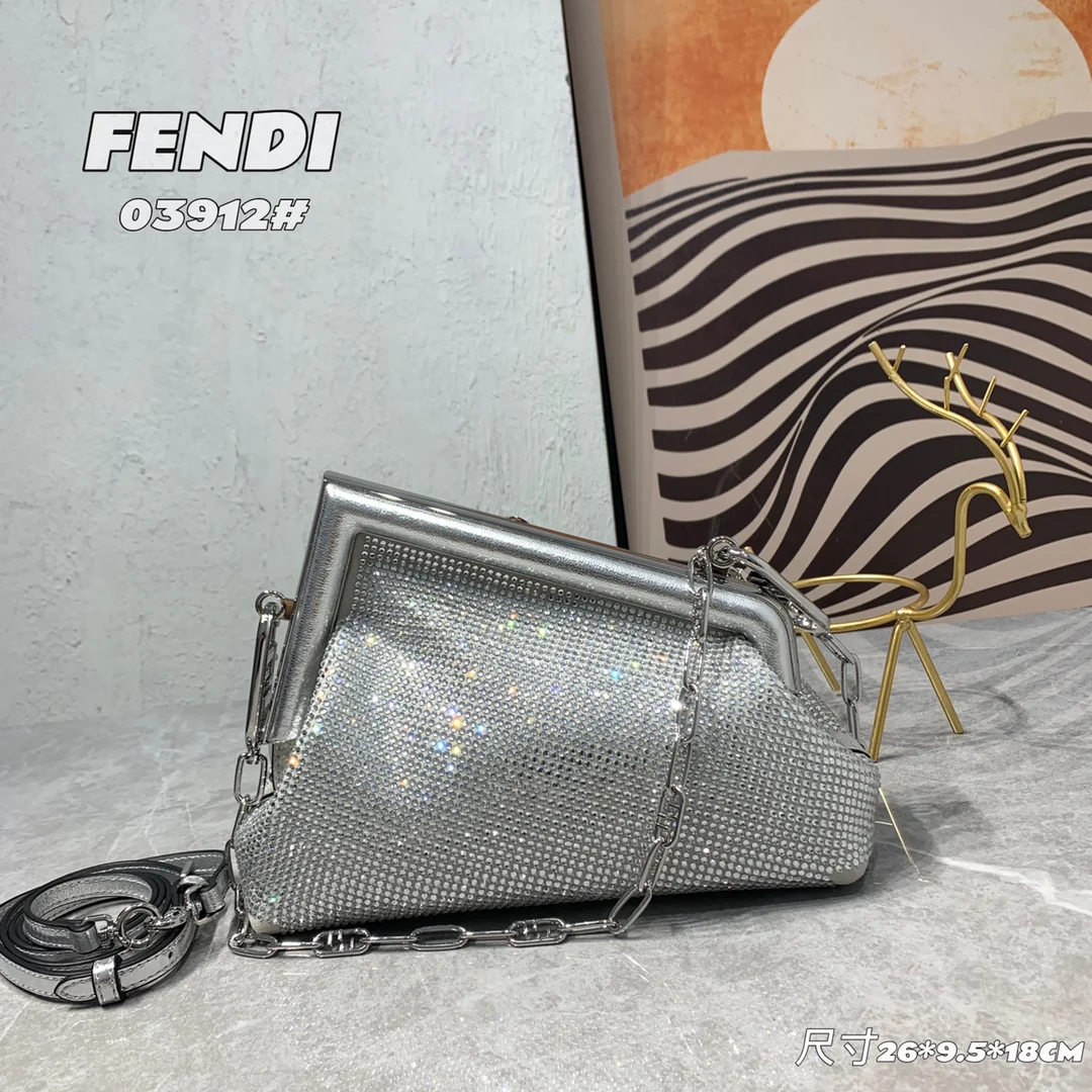 Сумка Fendi First Handbag - Маленькая - Матовое серебро с бриллиантовой отделкой