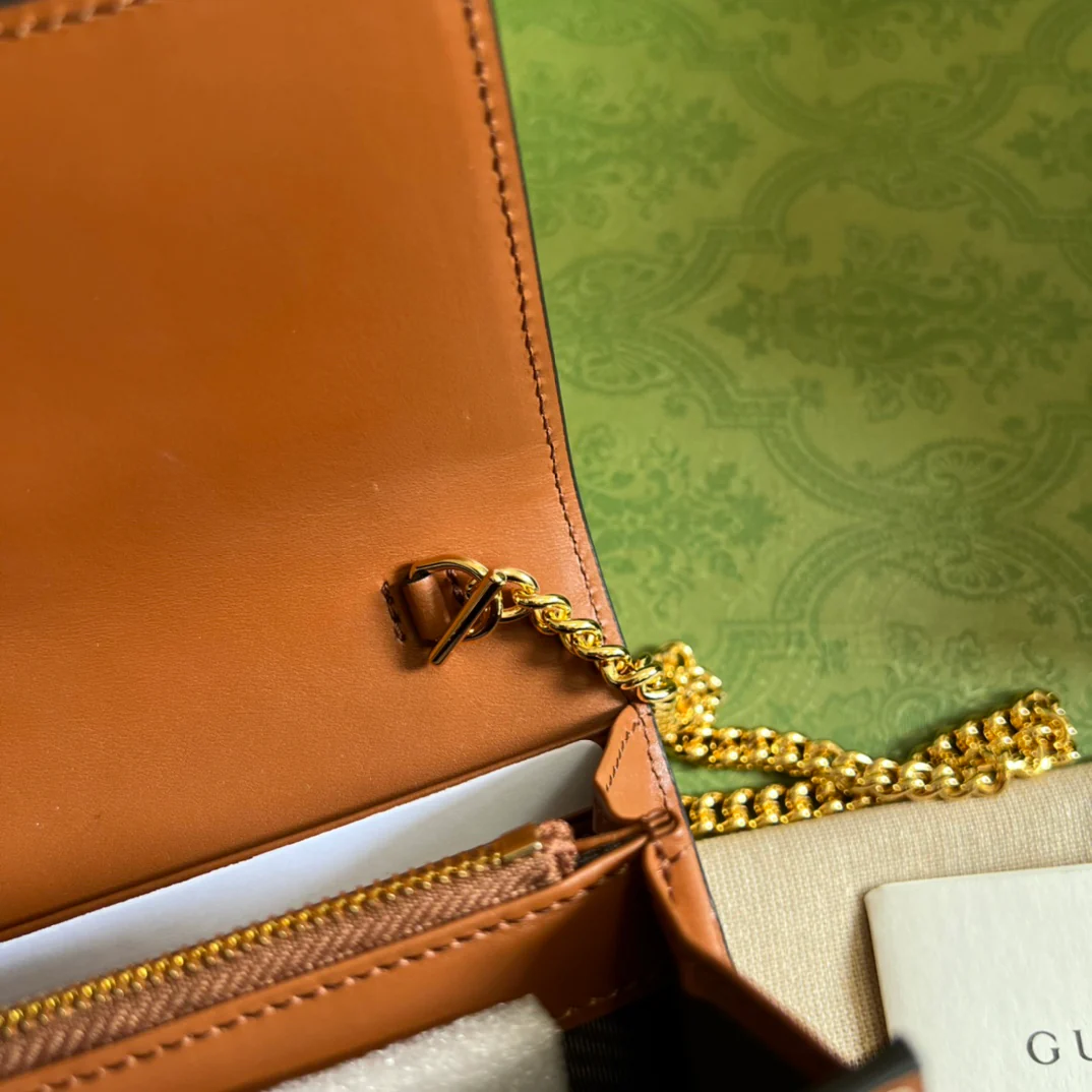 Новая сумка Gucci Jackie из серии 1961 с цепочкой - 4 шт.