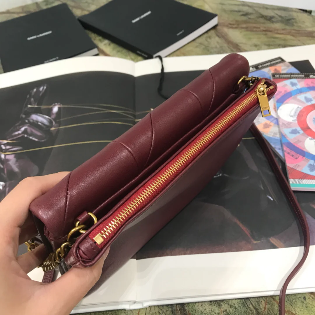 YSL-jamie-chain-wallet-1