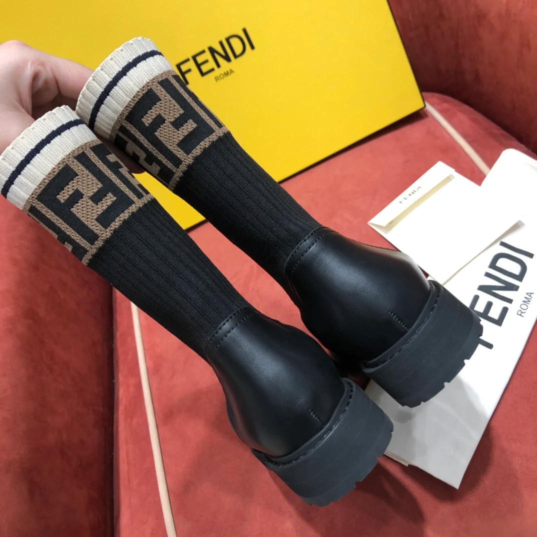 Fendi - Носки до середины икры - Высокие носки - Ботинки до середины икры
