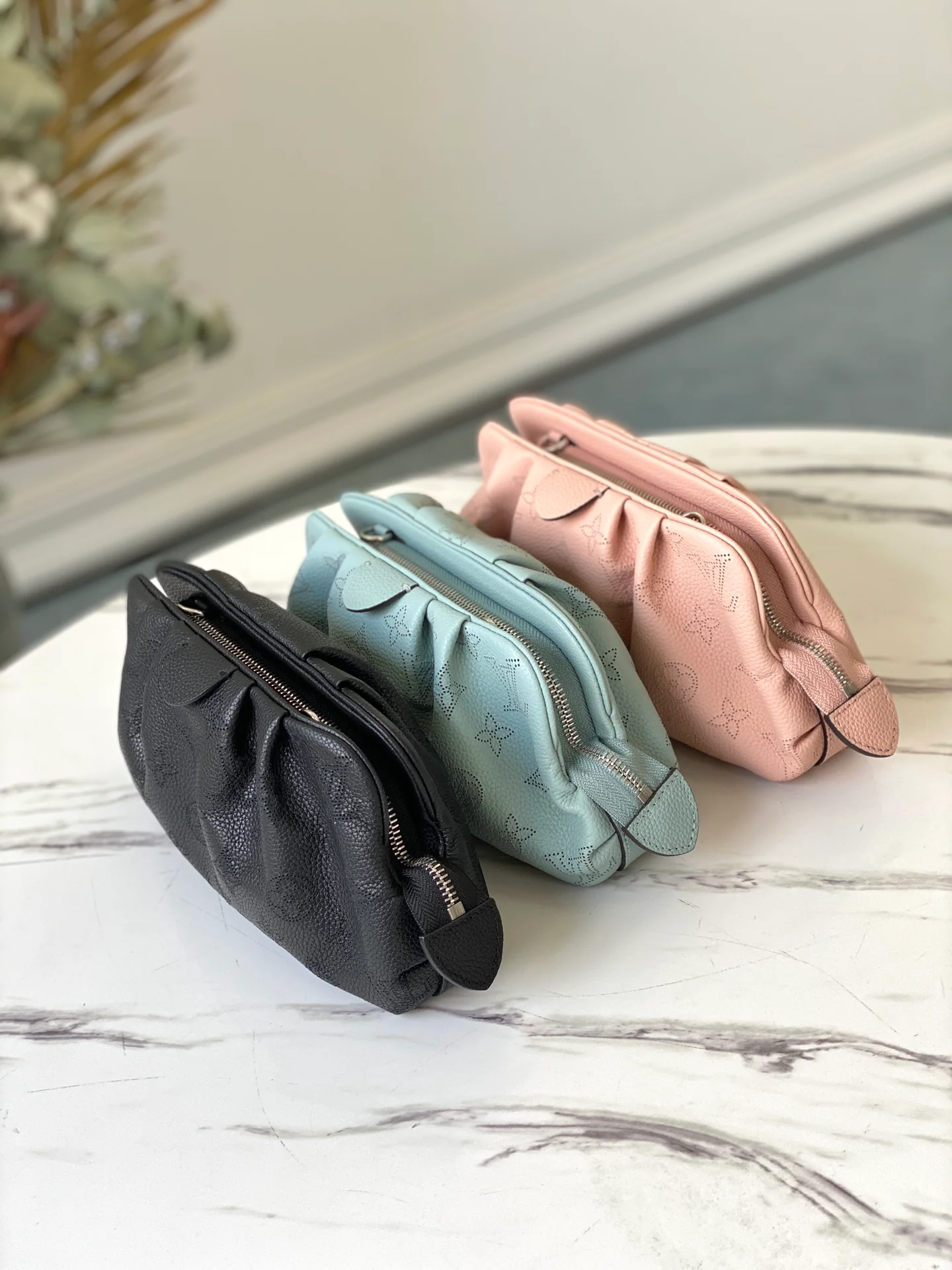 lv-m80094-scala-mini handbag