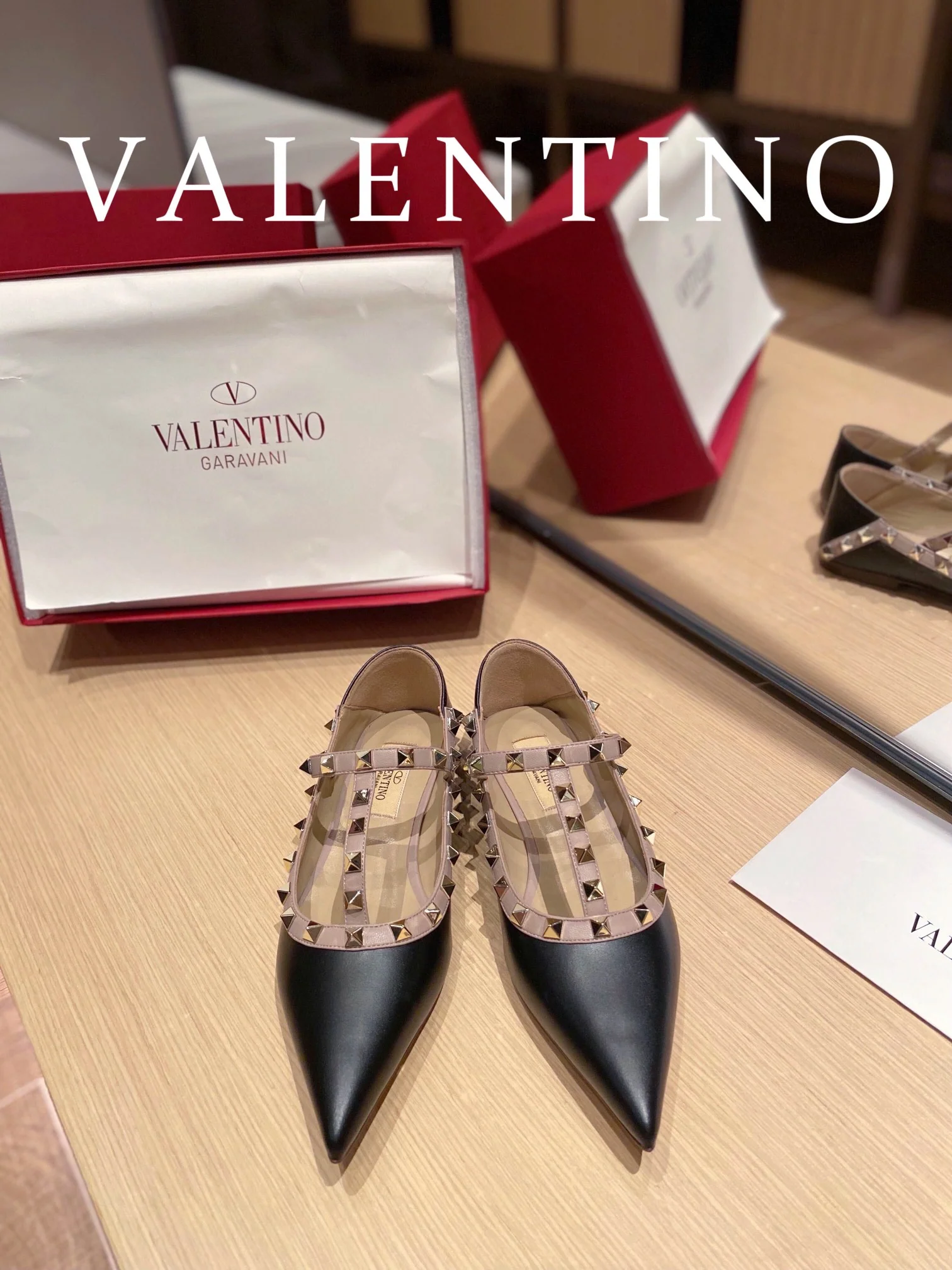 балетки Valentino с острым носком