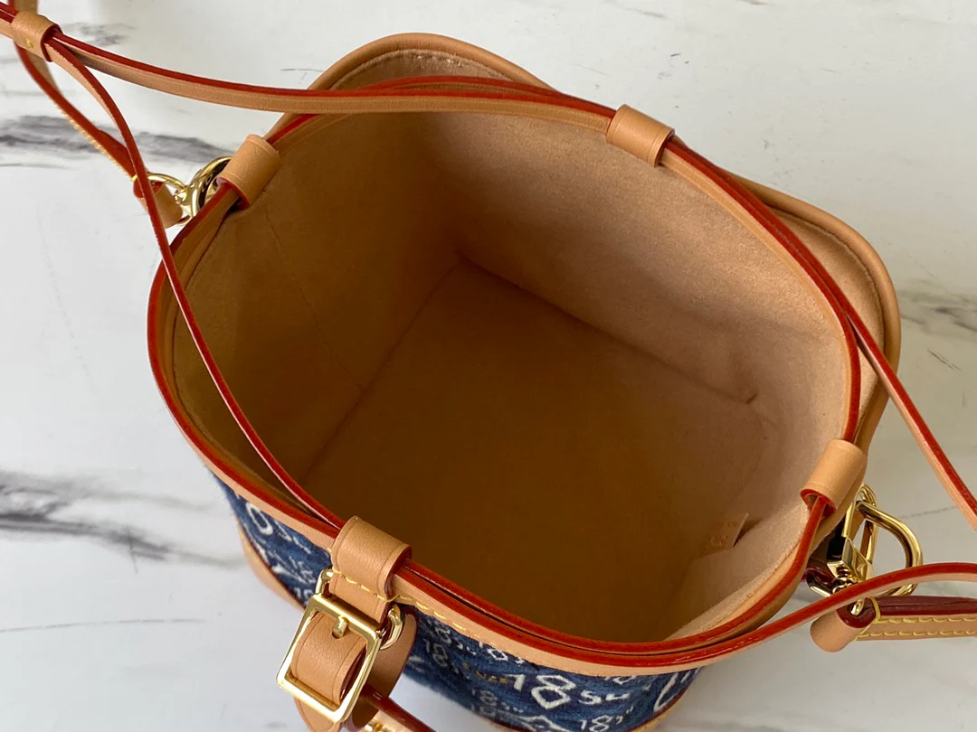 lv-m57447-noe-purse-bucket bag