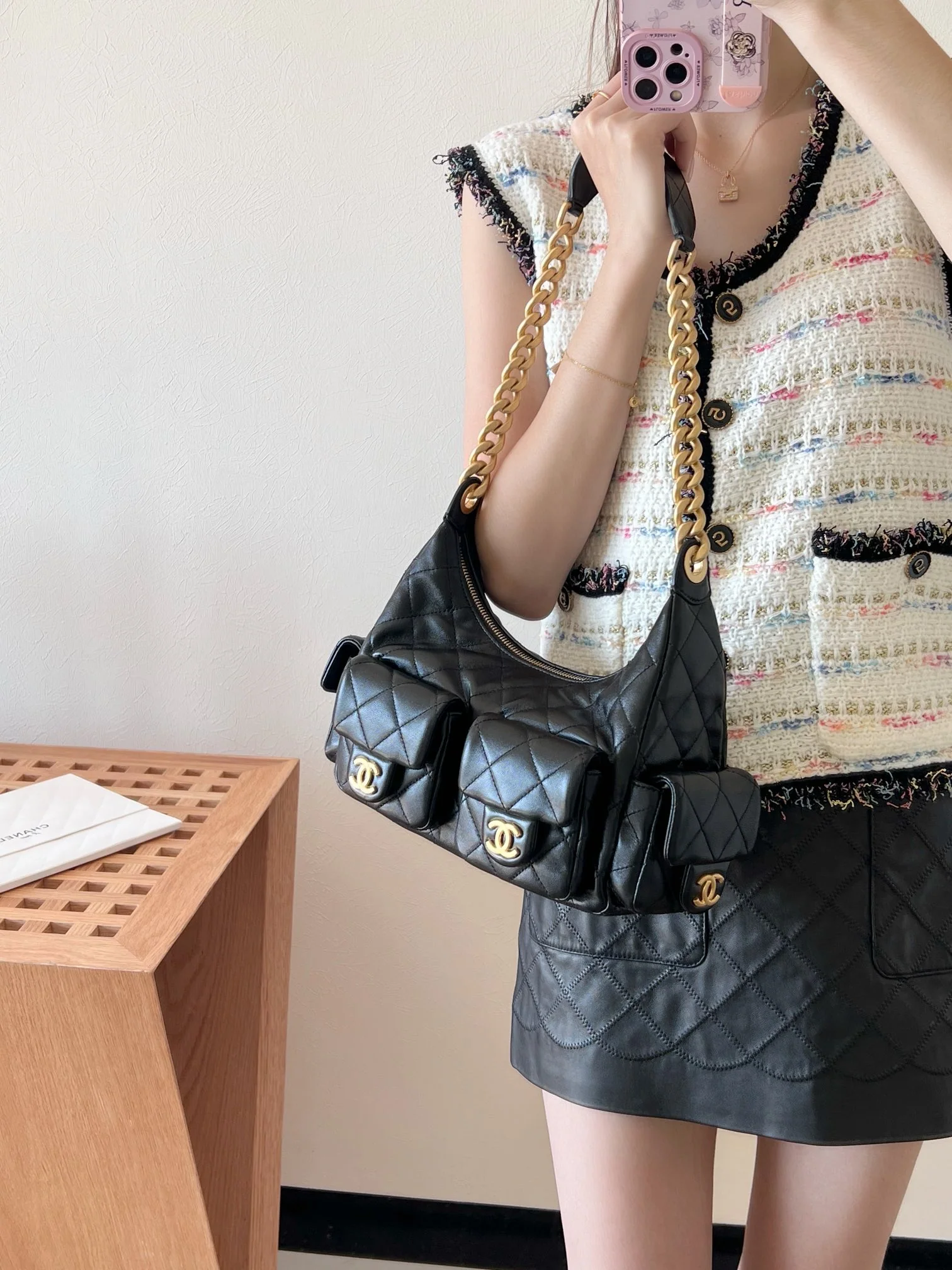 Сумка-хобо Chanel 25c, маленькая, черная, для хобби.