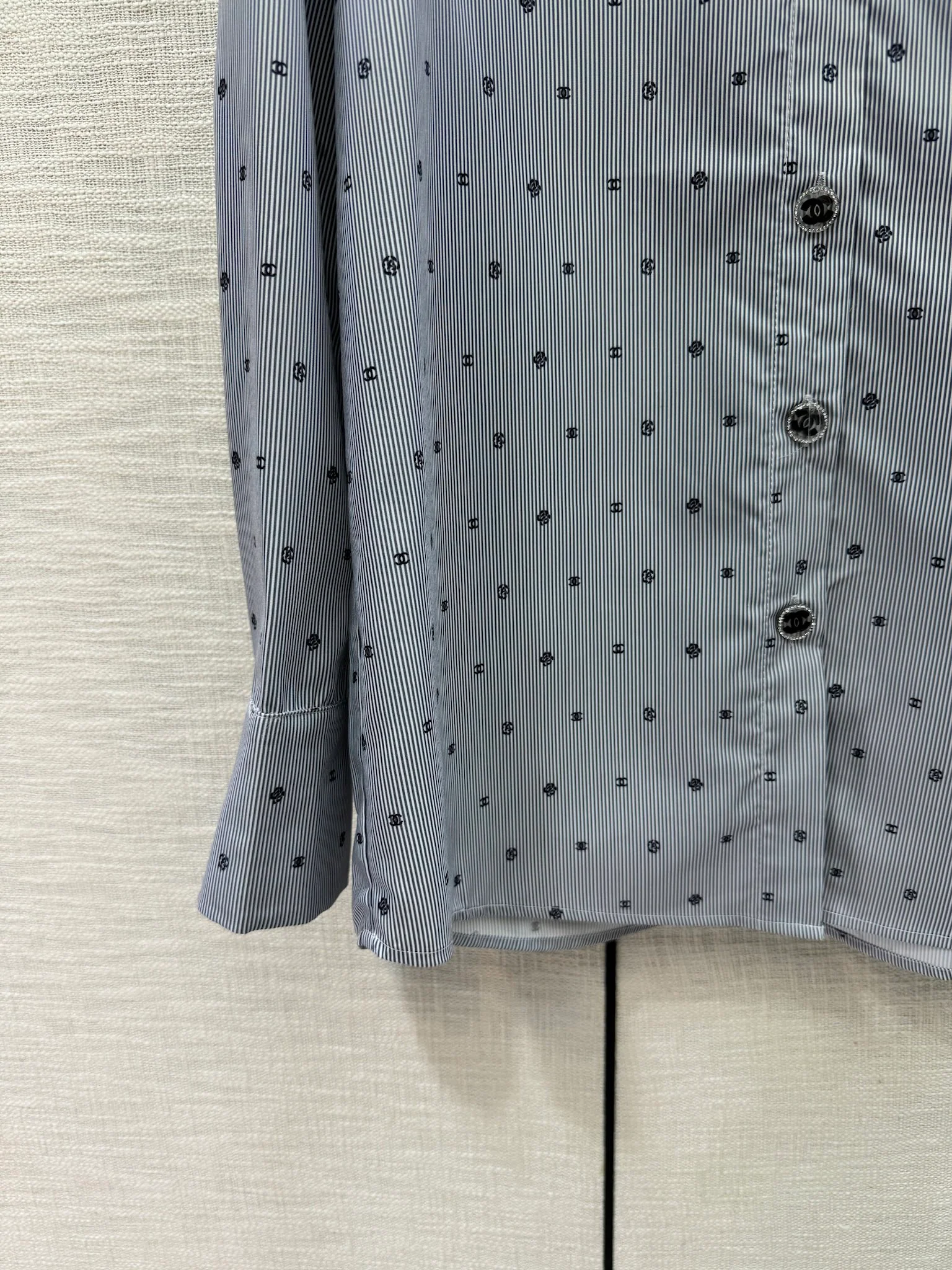 Chanel 2403 - Рубашка с длинными рукавами в полоску 