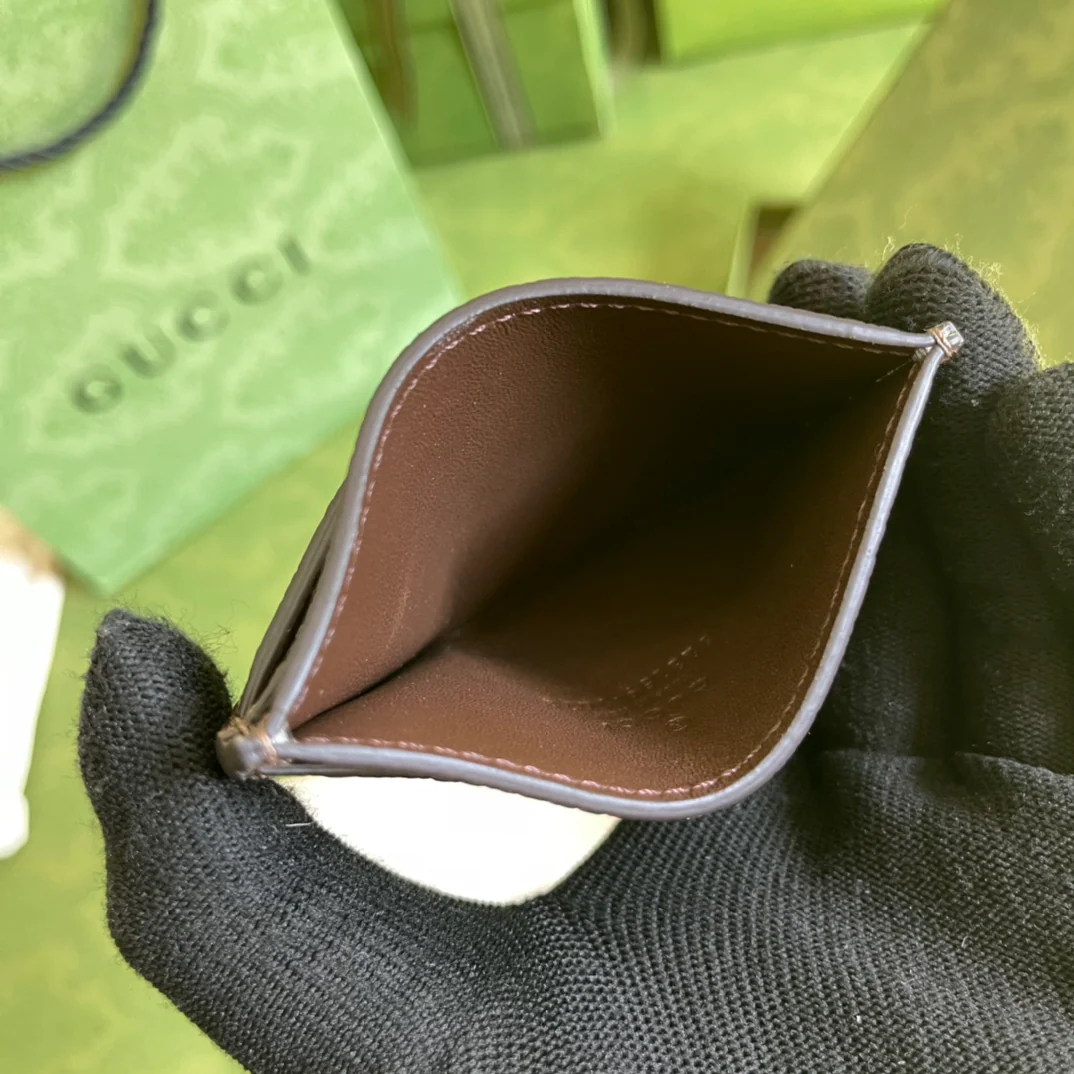 Gucci 卡包／卡片夹／名片夹