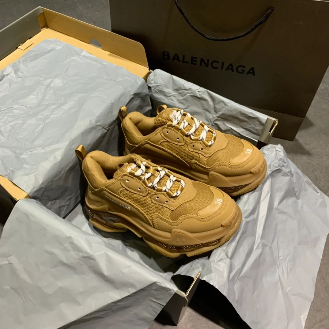 Ли Ши - Папины кроссовки - Землисто-желтый