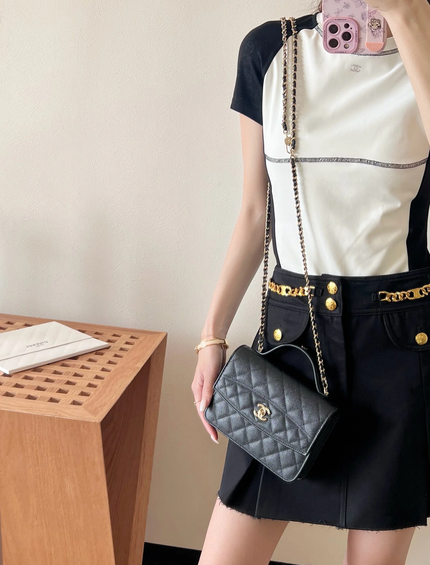 Рюкзак Chanel 25c Mailman - черный